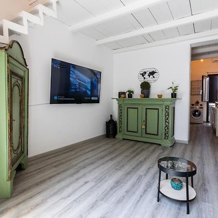 Elly Holiday House Палермо Екстериор снимка
